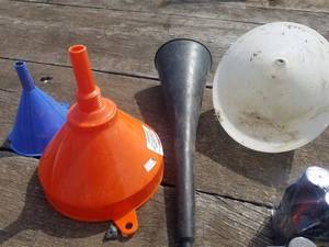 lot 131 image: Assorted Items