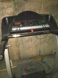 lot 160 image: Treadmill