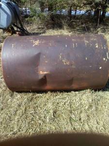 lot 184 image: Fuel Barrel