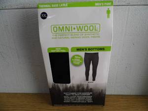 lot 37 image: New Omni Wool Mens Bottoms