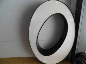 lot 66 image: LED Letter O