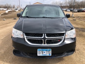 lot 5 image: 2013 Dodge Grand Caravan -No Reserve-