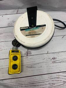 30ft Reel Retractable Trouble Light