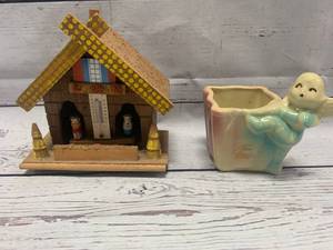 Shanee Planter & Antique Japanese Thermometer