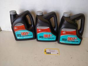lot 29 image: (3) Gallons Unopened Kubota UDT2 Un...