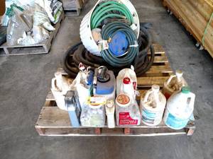 lot 34 image: Heavy Duty Hose, Fertilizer, Weed K...
