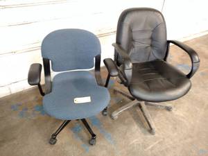 lot 56 image: (2) Task Chairs...