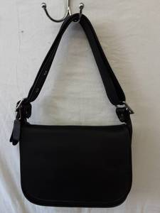 lot 12 image: Coach Black Leather Handbag