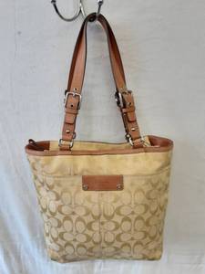 lot 15 image: Coach Signature Handbag With Leather Trim (Yellow & Camel)