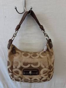 lot 16 image: Coach Signature Handbag With Leather Trim (Beige & Brown)