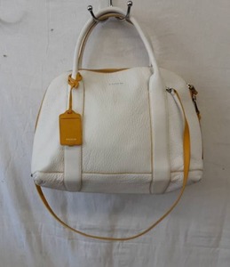 lot 18 image: Coach Leather Handbag