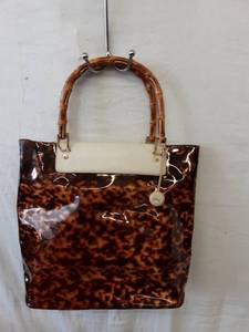 lot 38 image: Monsac Handbag Large