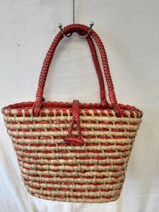 lot 39 image: Monsac Handbag