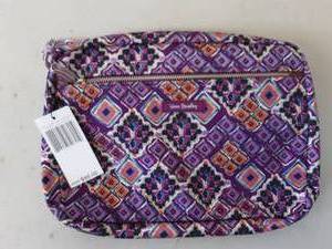 lot 49 image: Vera Bradley Seat Back Organizer With New Tag