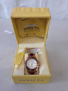 lot 54 image: Invicta Watch