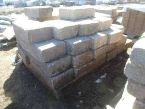 lot 39 image: Lake land Block Pallet # 1