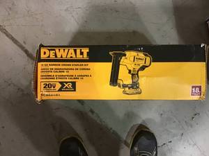 DEWALT 20-Volt MAX XR Lithium-Ion Cordless 18-Gauge Narrow Crown Stapler Kit with Battery 2Ah, Charger and Contractor Bag in good conditions