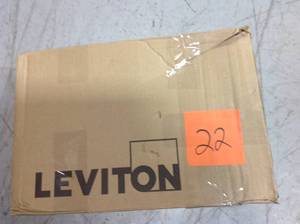 Leviton Plastic Pull Chain Lampholder Pull Chain Single Circuit 250 V Medium Whi