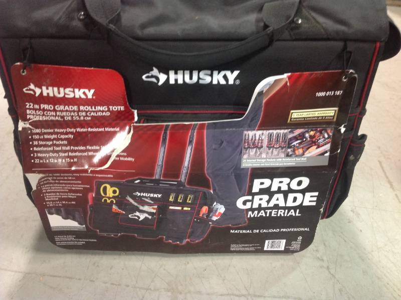 husky 22 in pro grade rolling tote