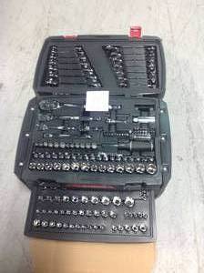 lot 11 image: Husky Mechanics Tool Set (270-Piece) in good conditions