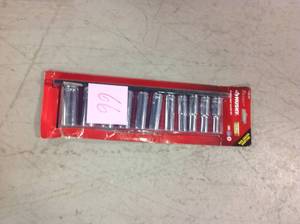 lot 66 image: Husky 12 in. Drive Deep SAE Socket Set (11-Piece) in good conditions