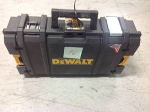 lot 76 image: Dewalt ToughSystem DS130 22 in. Tool Box missing latch
