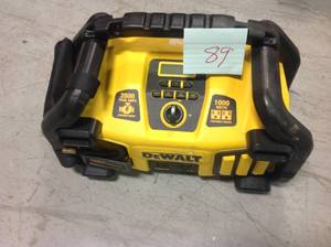 lot 89 image: DEWALT 2800 Peak Amp Jump Starter 1000-Watt Power Inverter with Digital Compressor in good condition