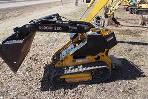 2013 Boxer Model 320 Mini Tracked All Terrain Skid Loader Skid Steer