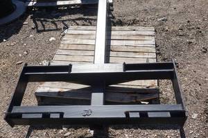 Brand New Universal Mount Bobcat Skid Loader Skid Steer Boom Attachment