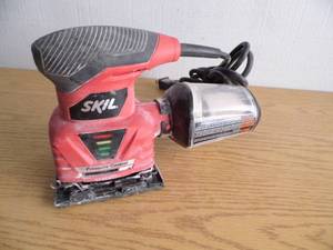 Skil Palm Sander