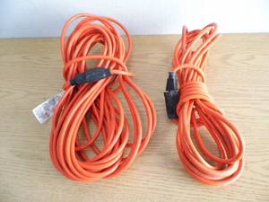 Lot of 2 Extension Cords