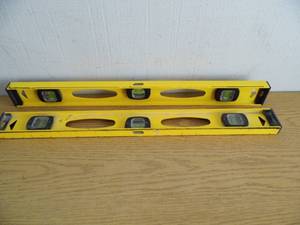 Lot of 2 Levels
