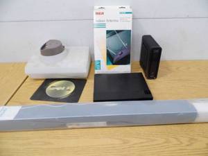 Roman Shade - Sony Blu Ray - Router