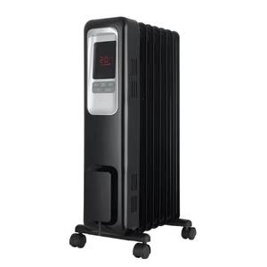 lot 266 image: Pelonis 1,500-Watt Digital Electric...