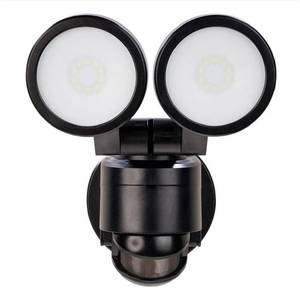 lot 303 image: 2 Defiant 180 Degree Black Motion A...