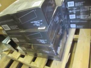 lot 1 image: 7 Cases Jeffrey Court Fresh White 4...