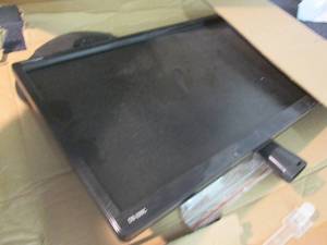 lot 24 image: DS-220C 21.5 inch Monitor...