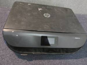 lot 31 image: HP Envy 5055...