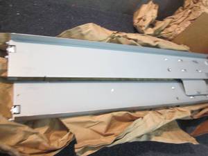 lot 52 image: Lot of 2 Sets RHLH Brackets see im...