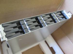 lot 77 image: EMC - see images...