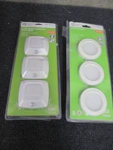 lot 299 image: 2 Pks Puck Lights...