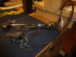 lot 44 image: Minn Kota Trolling Motor 565