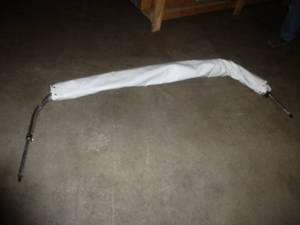 lot 106 image: Bimini White