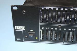 lot 18 image: Rane ME-60 ME60 Dual Channel 30 Band (60) 13 Octave Pro Audio Graphic EQ Equalizer