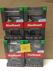 Lot of 4 Kwikset Lido HallCloset Lever in Antique Brass