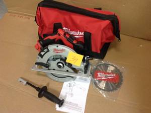 Milwaukee M18 FUEL 18-Volt Lithium-Ion Cordless 7-14 in. Rear Handle Circular Saw (Tool-Only)