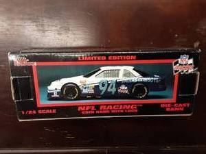lot 20 image: Racing Champions 124 Scale Die Cast Cowboys