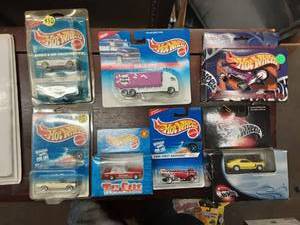 lot 32 image: 5-New Hot Wheels Racing Cars & Tin Of Playing Cards
