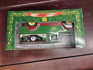 lot 68 image: Ertl 1927 Panel Van