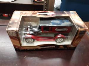 lot 81 image: Craftsman Tools Die Cast Chevy Bank